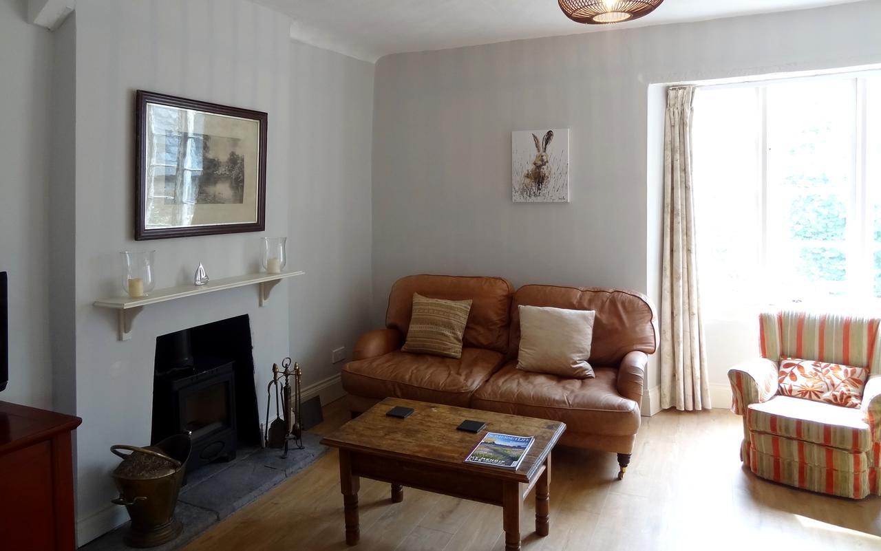 Huxham Farmhouse Bed and Breakfast East Pennard Exteriör bild