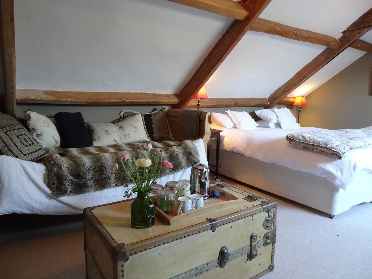 Huxham Farmhouse Bed and Breakfast East Pennard Exteriör bild