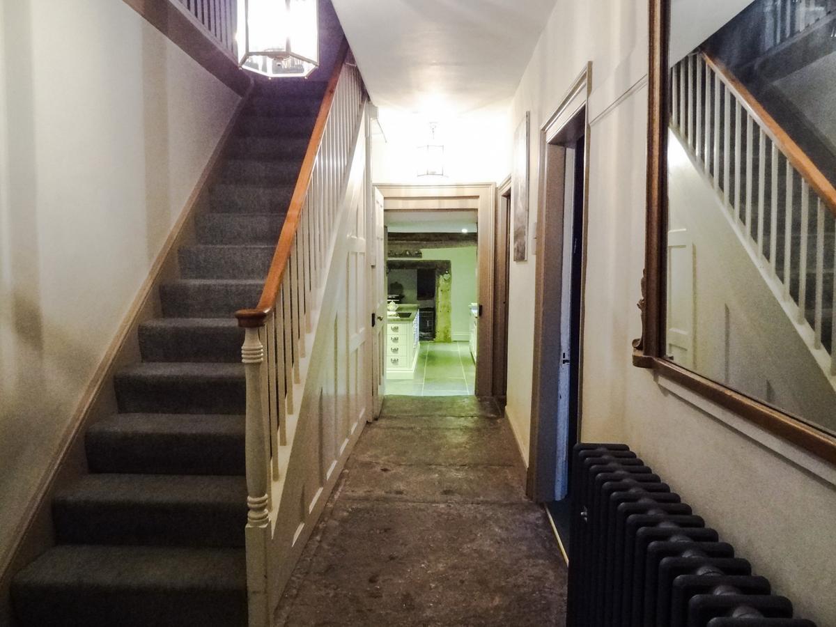 Huxham Farmhouse Bed and Breakfast East Pennard Exteriör bild